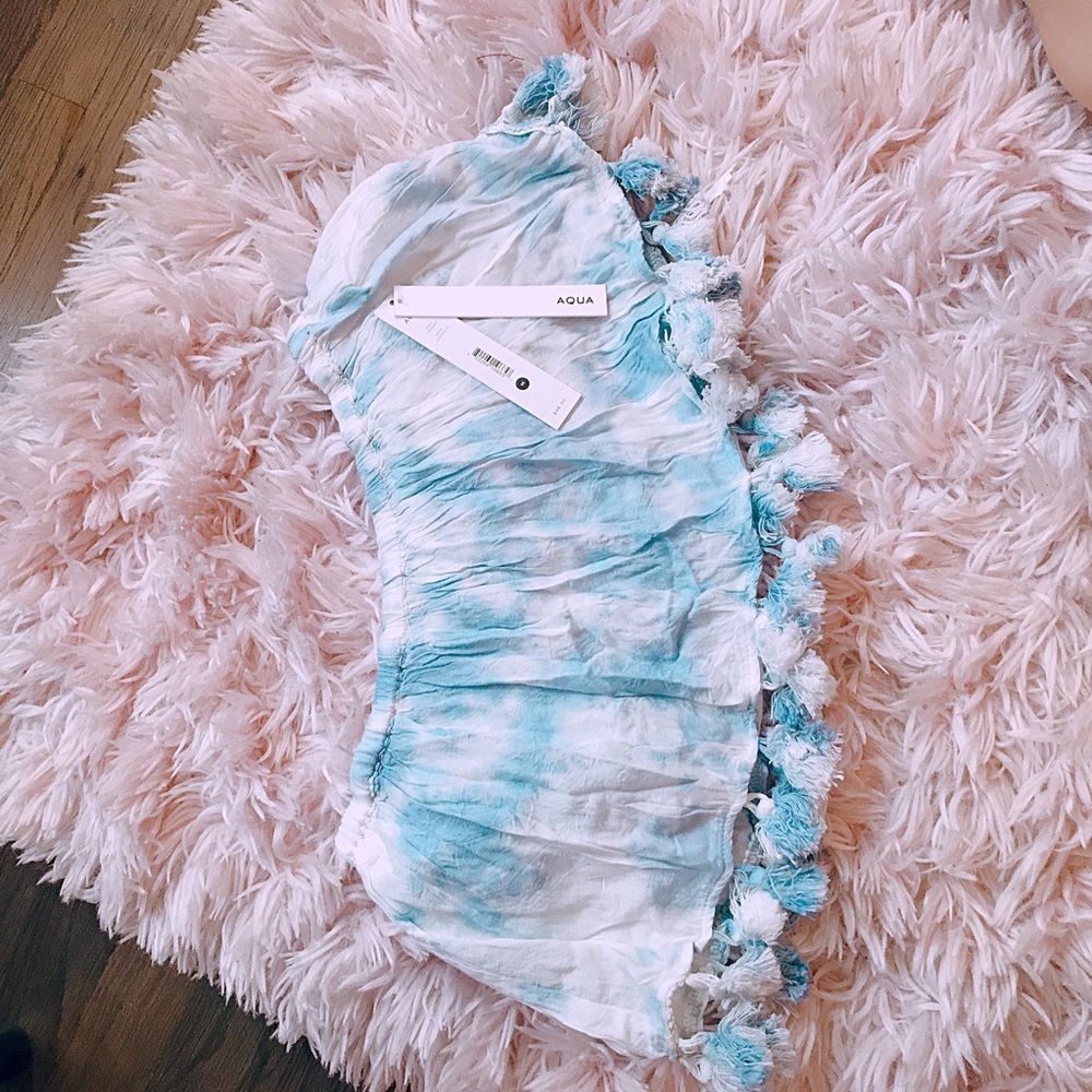 Aqua tassel top NWT Bloomingdales